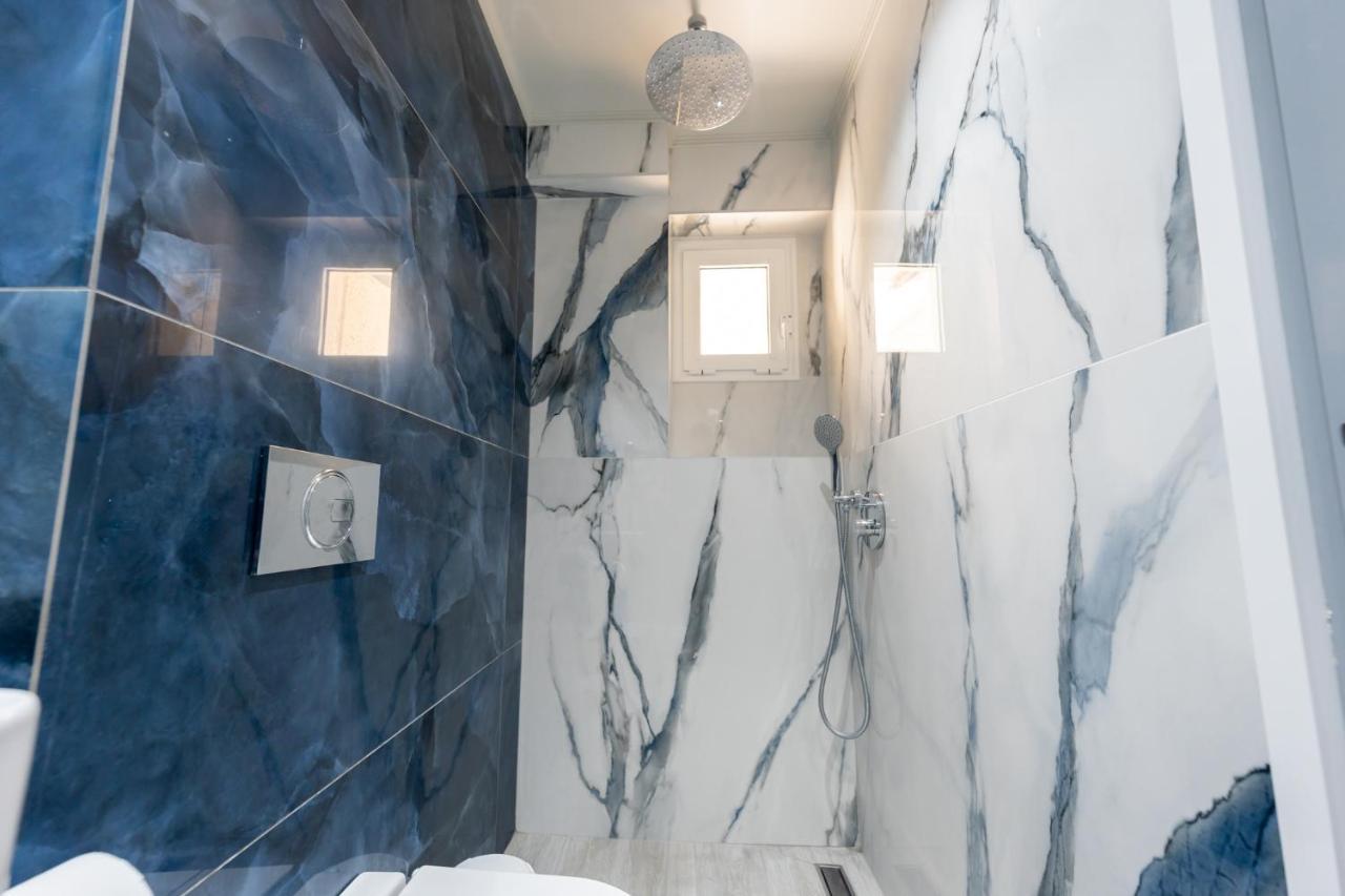 Vicky Rooms Paralia Dionysiou Bagian luar foto