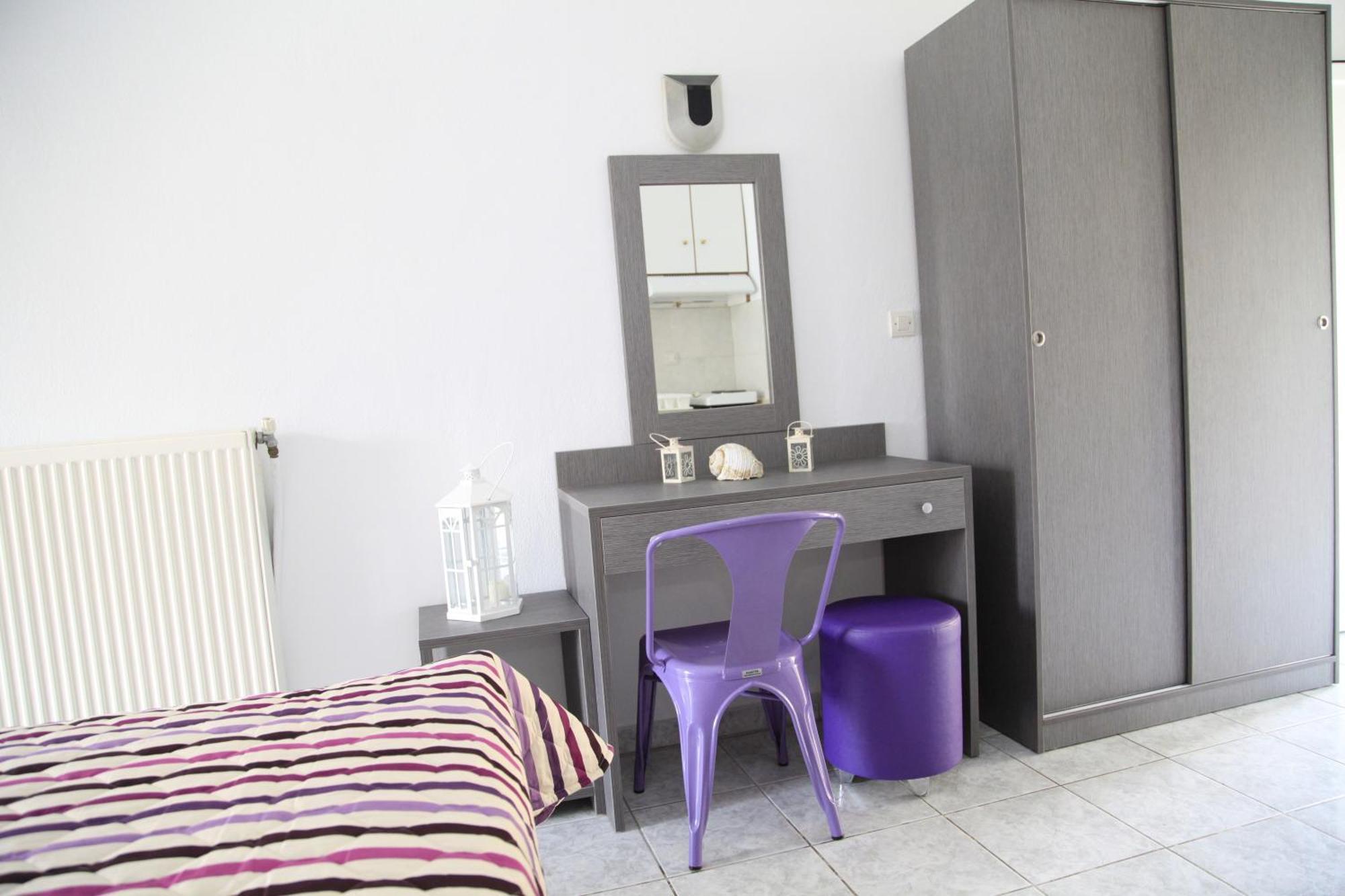 Vicky Rooms Paralia Dionysiou Bagian luar foto