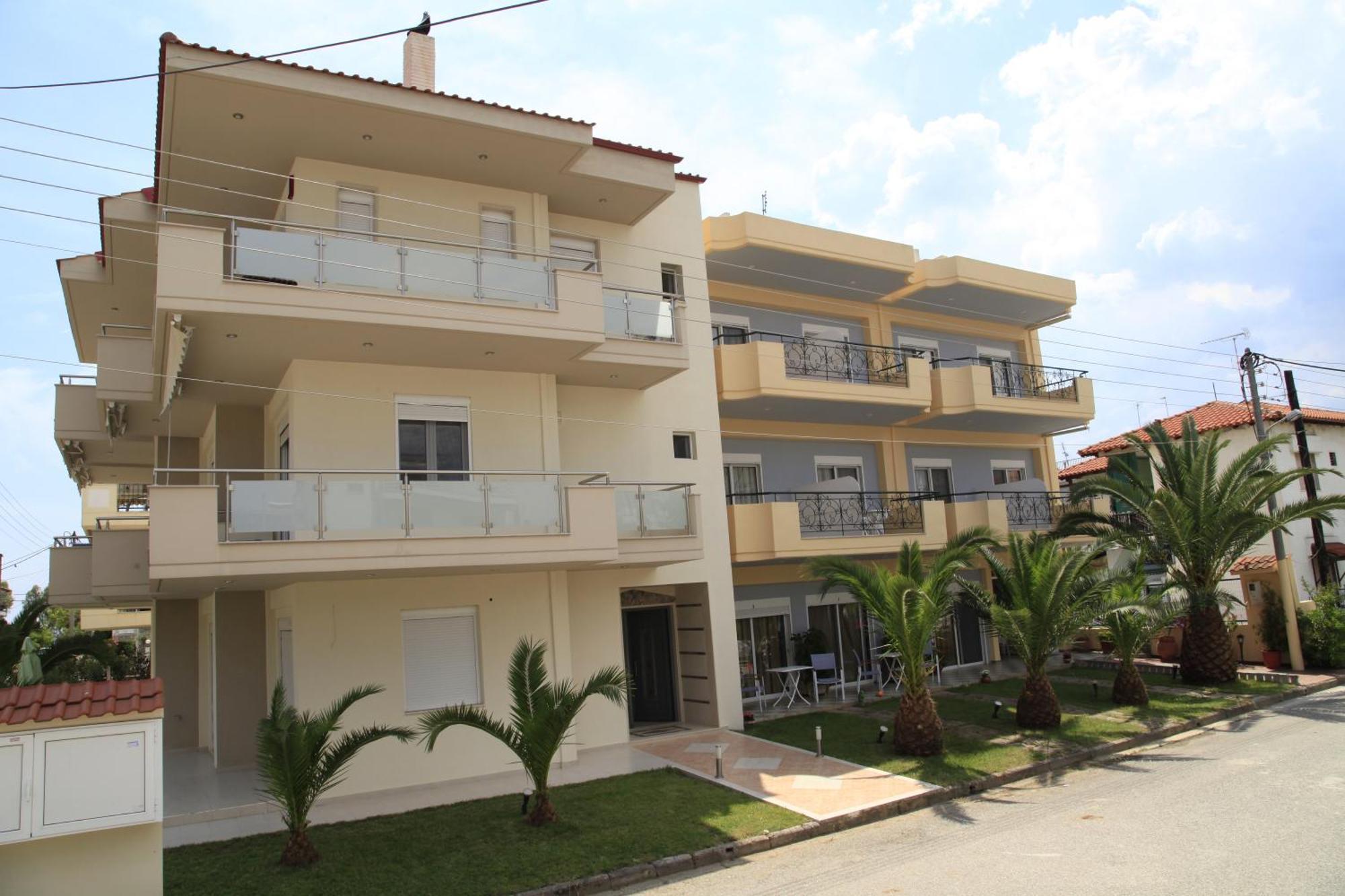 Vicky Rooms Paralia Dionysiou Bagian luar foto