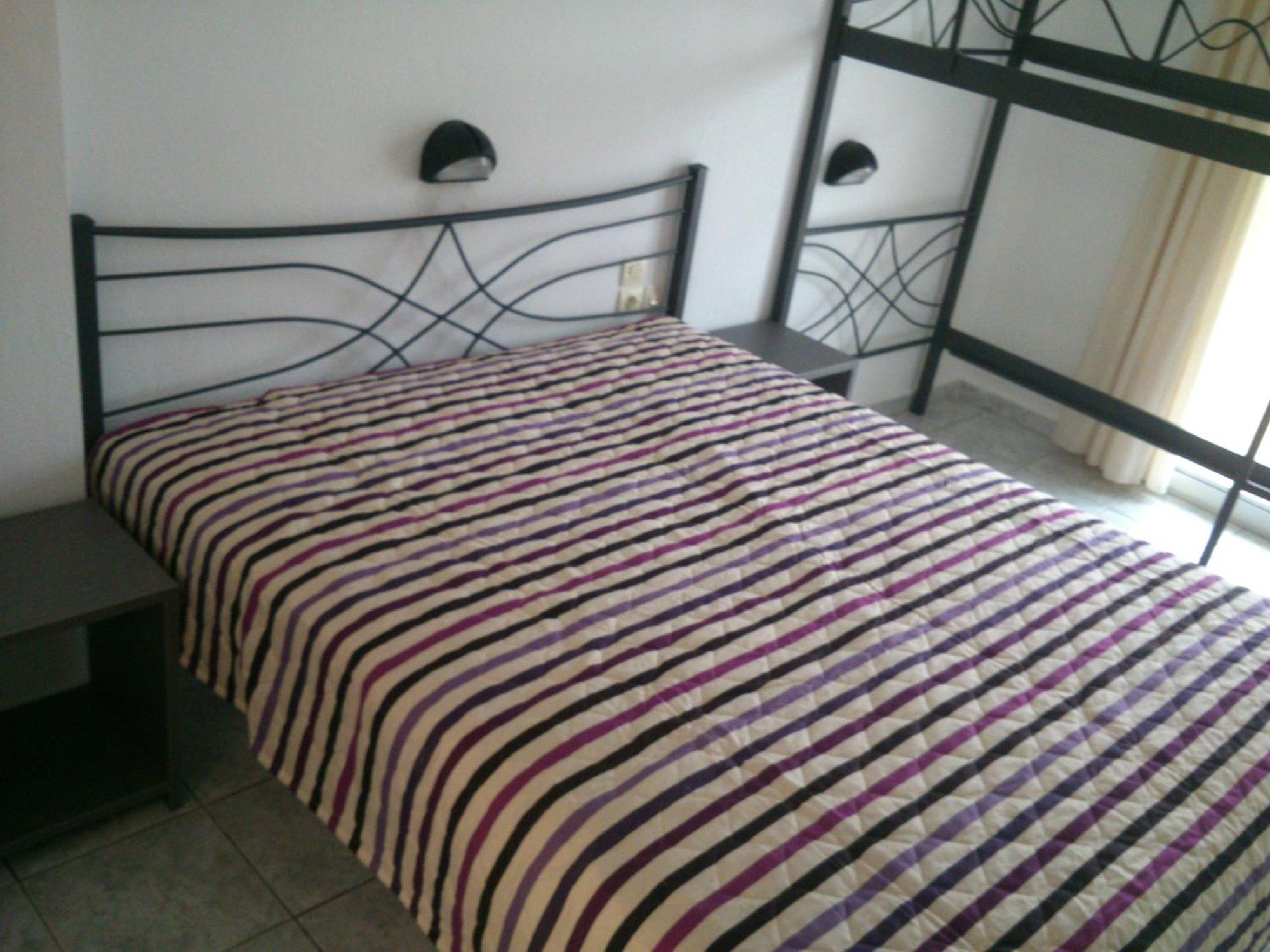 Vicky Rooms Paralia Dionysiou Ruang foto