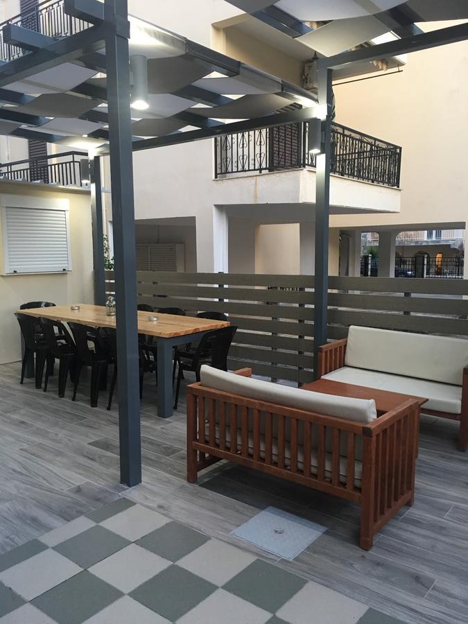 Vicky Rooms Paralia Dionysiou Bagian luar foto