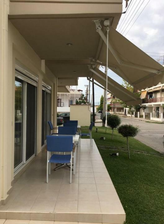 Vicky Rooms Paralia Dionysiou Bagian luar foto